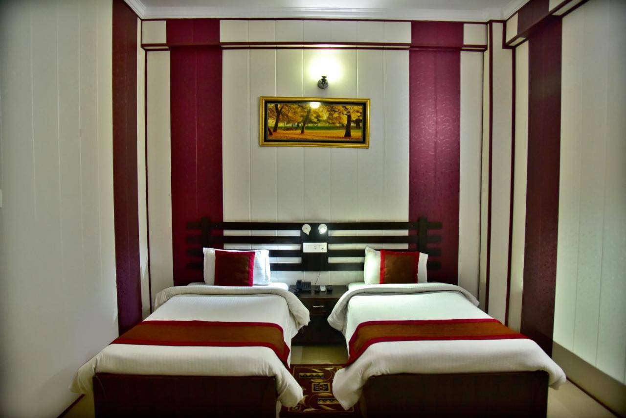 Hotel Nexus L Hotels In Charbagh Lucknow Extérieur photo