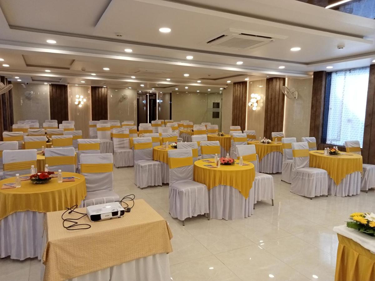 Hotel Nexus L Hotels In Charbagh Lucknow Extérieur photo