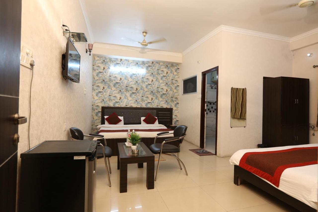 Hotel Nexus L Hotels In Charbagh Lucknow Extérieur photo