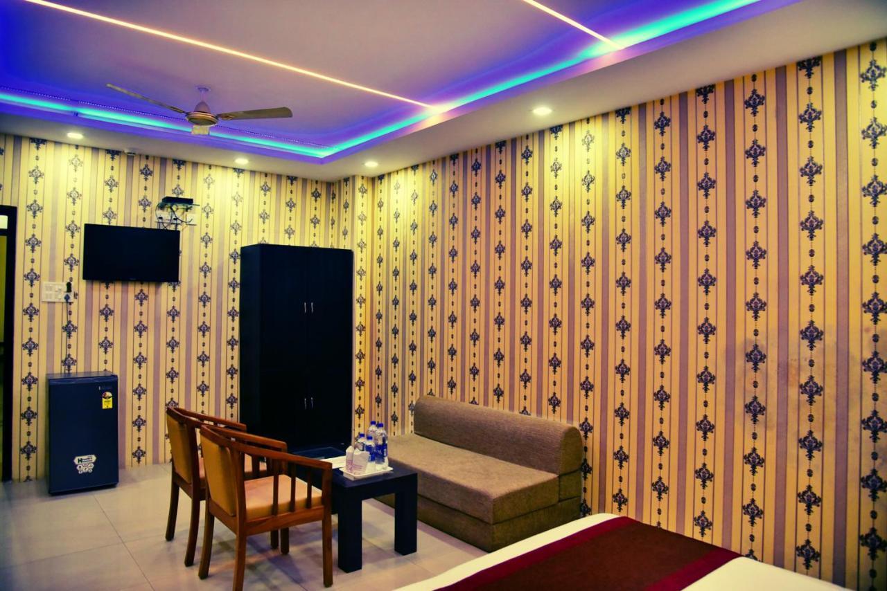 Hotel Nexus L Hotels In Charbagh Lucknow Extérieur photo